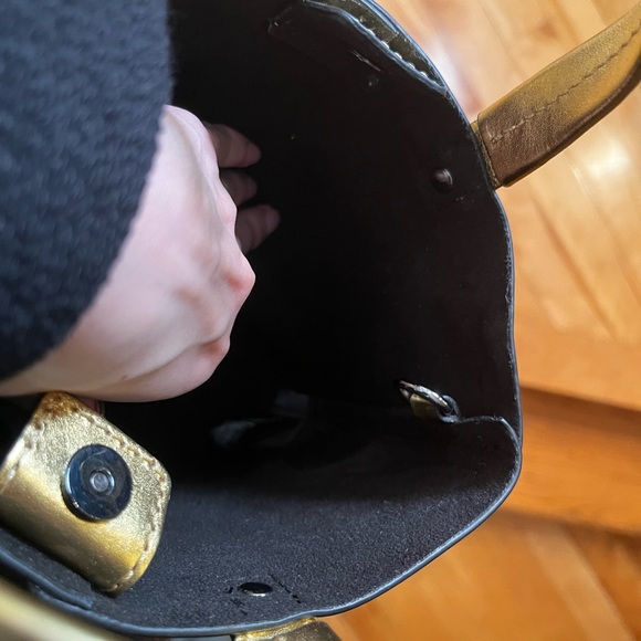 Gold mini purse - Picture 3 of 3